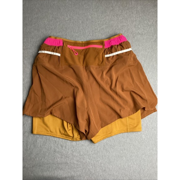 Size S- Brooks Women's High Point 3" 2-in-1 Shorts, Hazelwood/Ochre/Fuchsia. - Picture 7 of 10